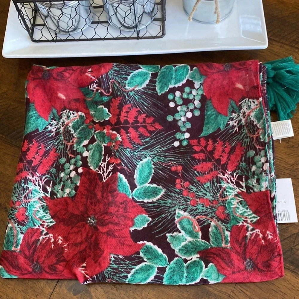 Cato Scarf